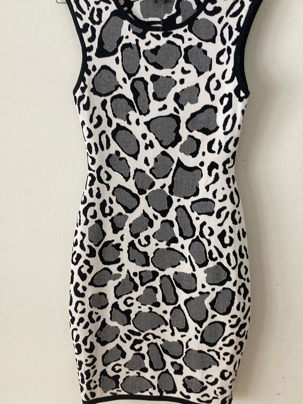 Ohne Titel Black & White Leopard-Print Sleeveless Mini Dress